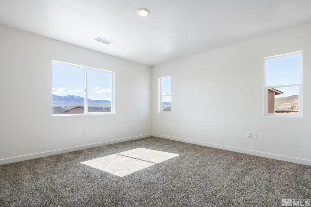 258 Green Dayton NV 89403