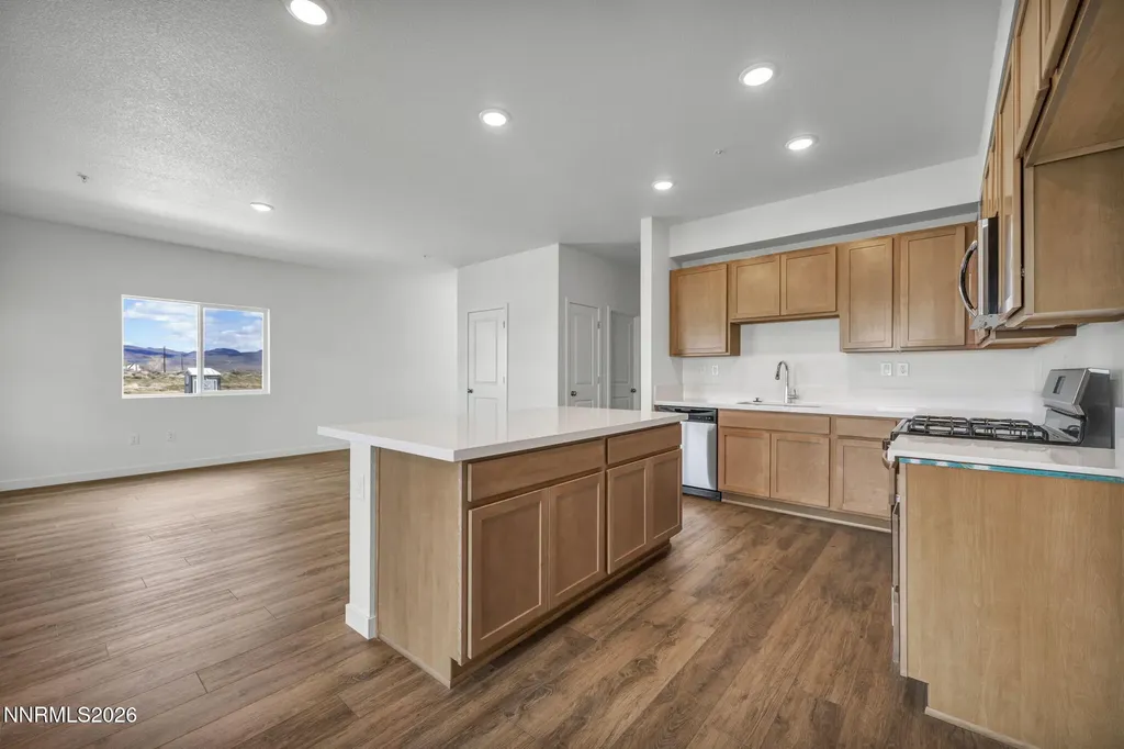 260 Green Dayton NV 89403