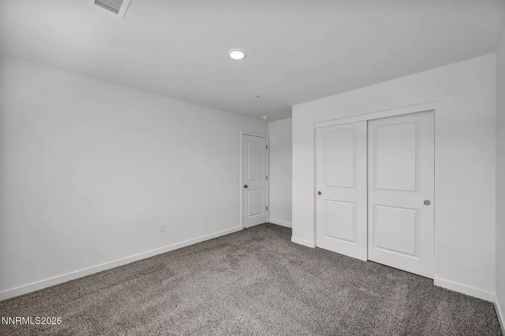 260 Green Dayton NV 89403