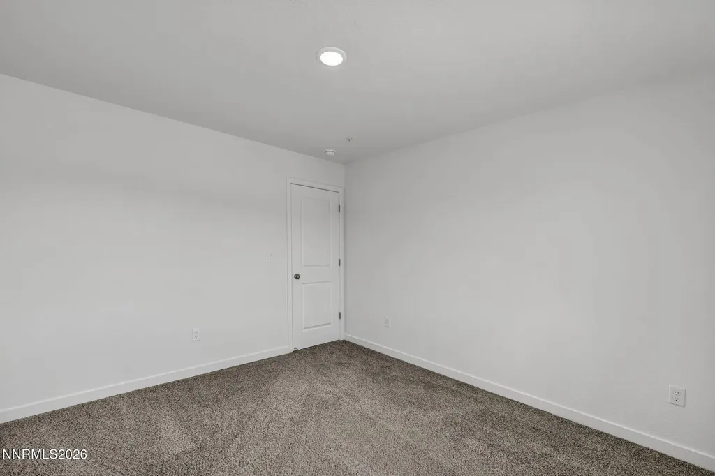 260 Green Dayton NV 89403