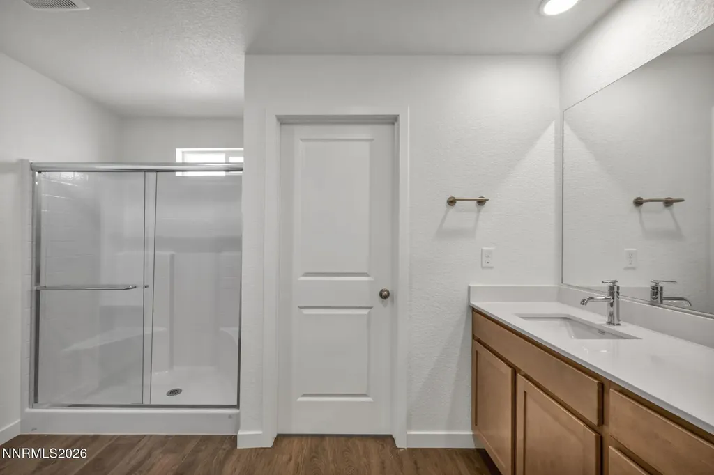 260 Green Dayton NV 89403