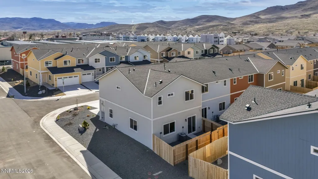 260 Green Dayton NV 89403