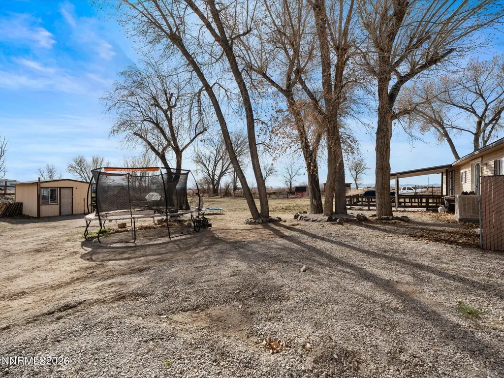 3320 Della Fallon NV 89406