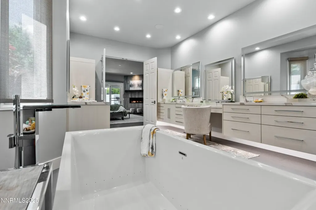 4485 Mountaingate Reno NV 89519