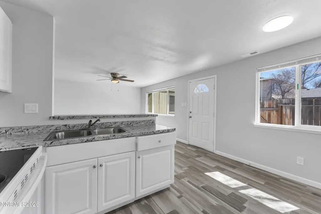 1517 Edmonds Carson City NV 89701