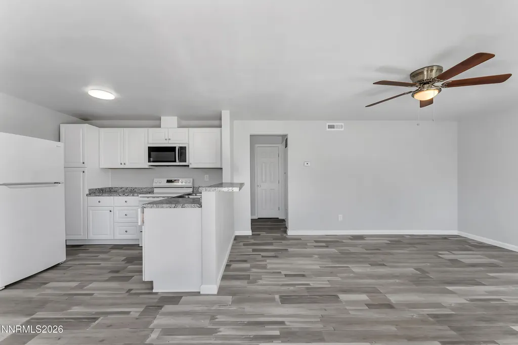 1517 Edmonds Carson City NV 89701