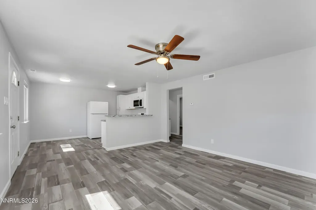 1517 Edmonds Carson City NV 89701