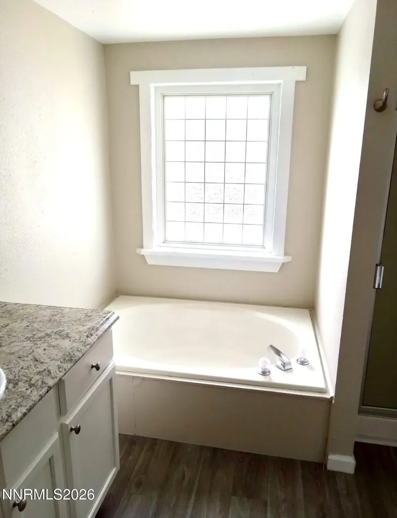 4075 Bobolink Reno NV 89508