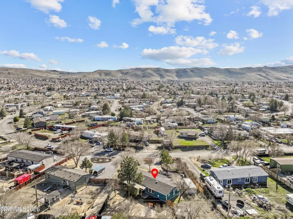 4075 Bobolink Reno NV 89508