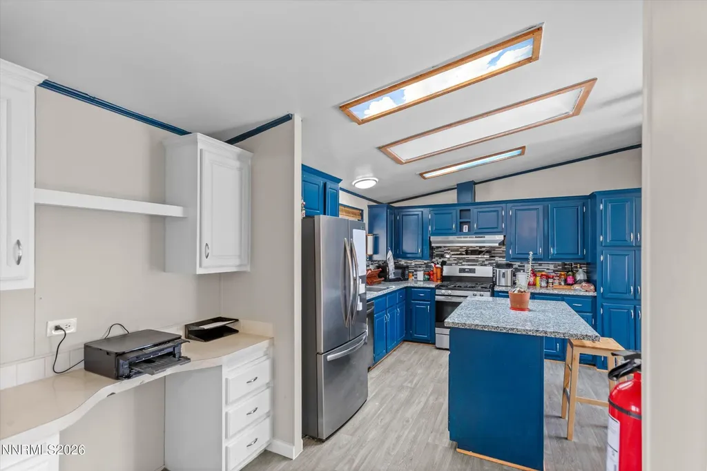 4075 Bobolink Reno NV 89508