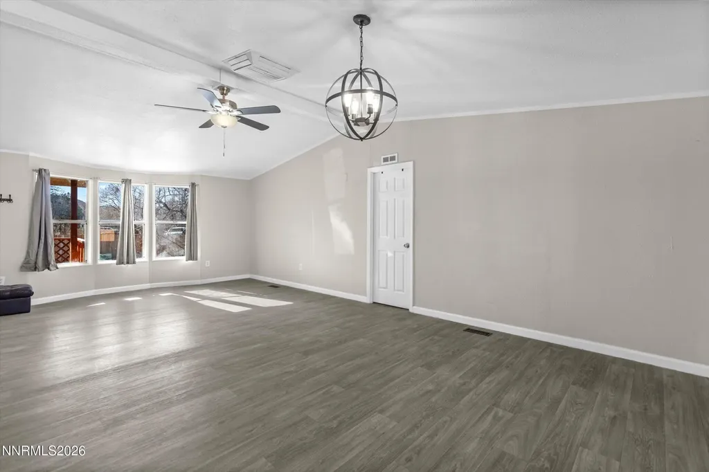 4075 Bobolink Reno NV 89508
