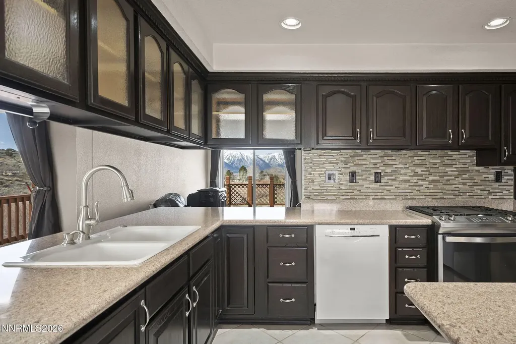 2179 Fish Springs Gardnerville NV 89410