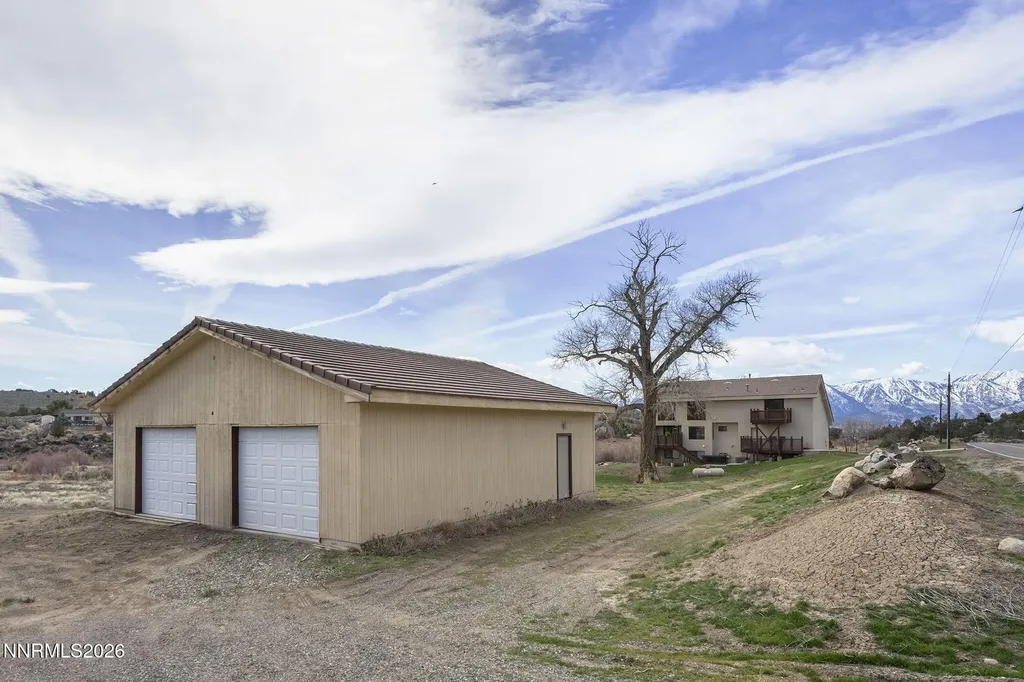 2179 Fish Springs Gardnerville NV 89410