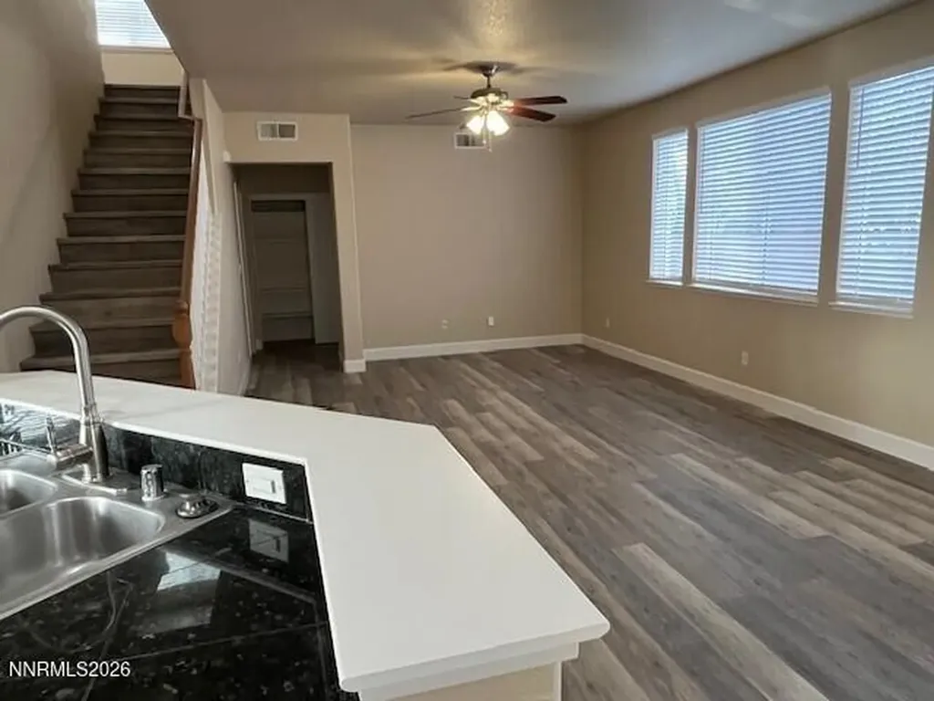 2446 Burtin Sparks NV 89436