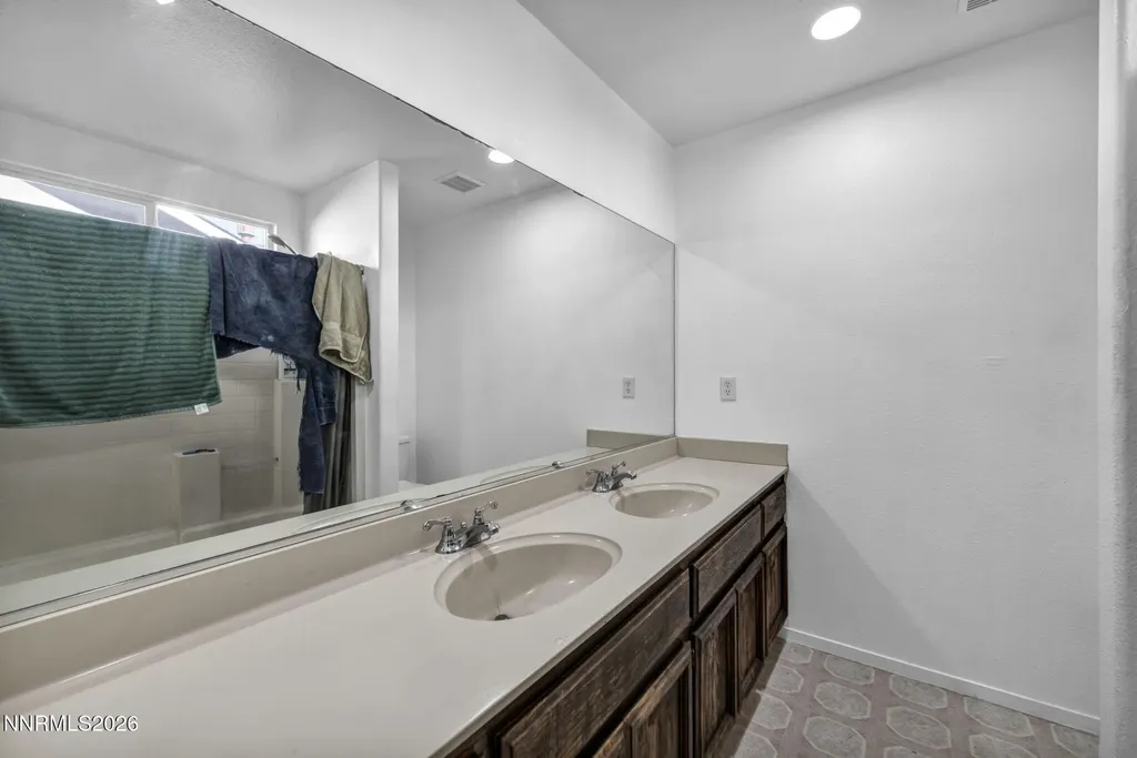 132 Campfire Fernley NV 89408