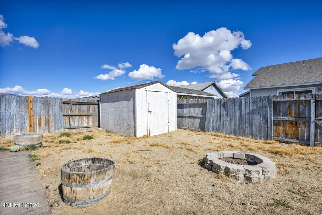 132 Campfire Fernley NV 89408