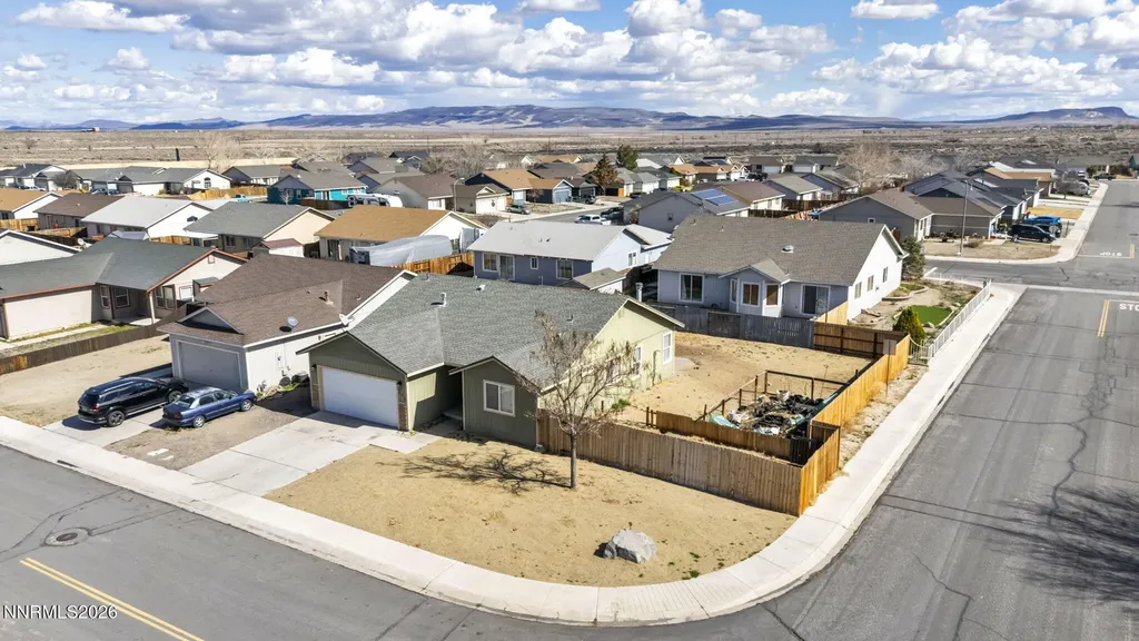 132 Campfire Fernley NV 89408