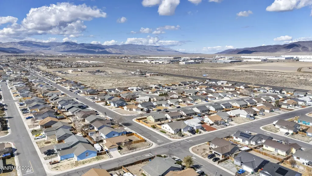 132 Campfire Fernley NV 89408