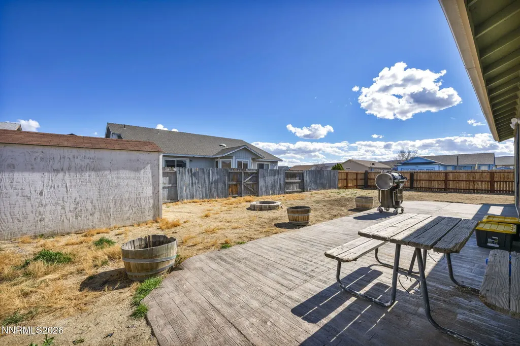 132 Campfire Fernley NV 89408