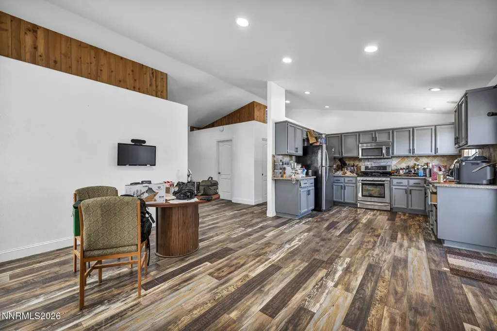 132 Campfire Fernley NV 89408