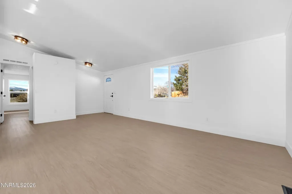 17575 Thrush Reno NV 89508