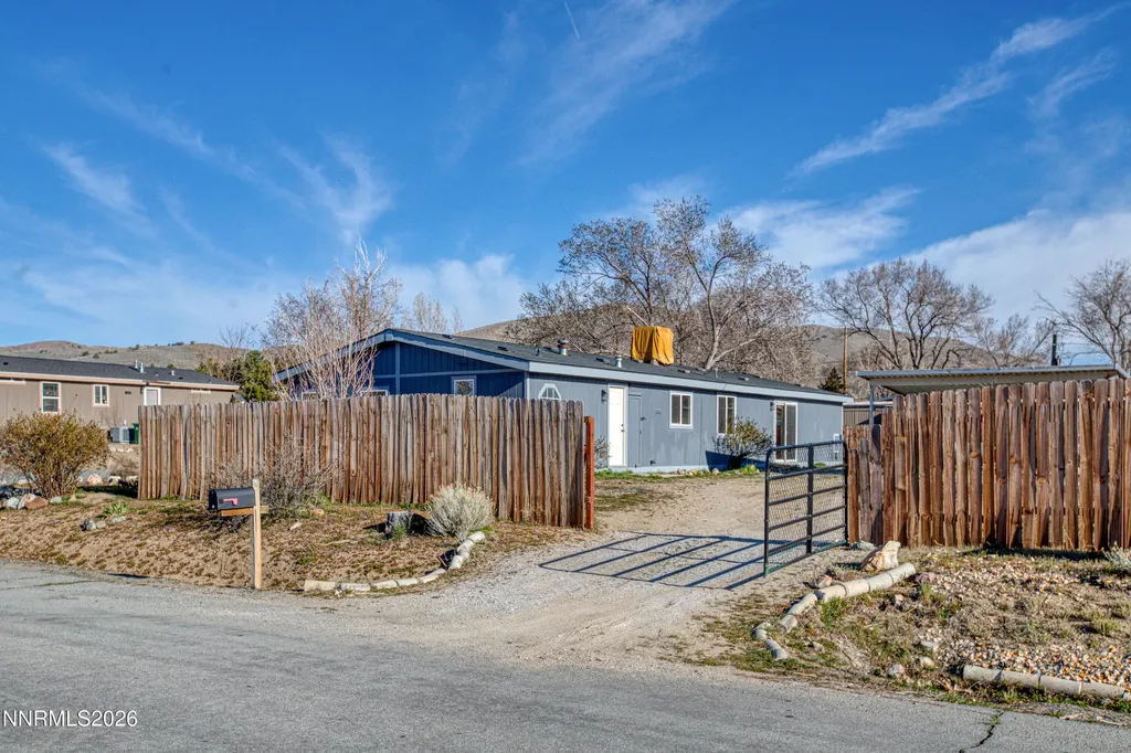 17575 Thrush Reno NV 89508