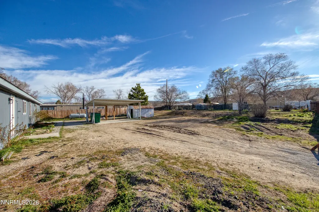 17575 Thrush Reno NV 89508