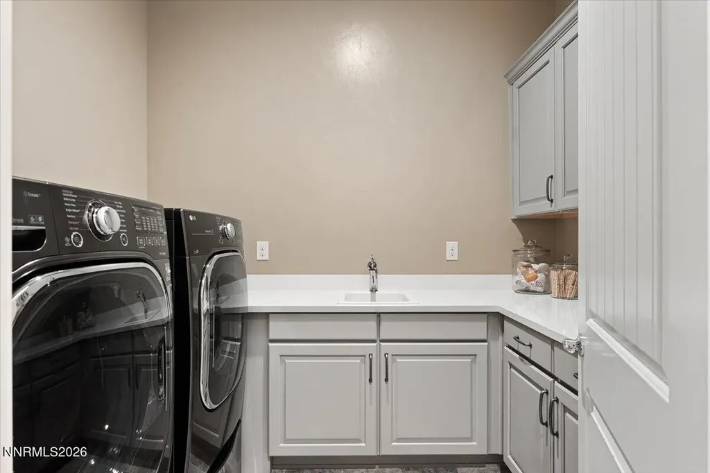 722 Pleasant Oak Reno NV 89511