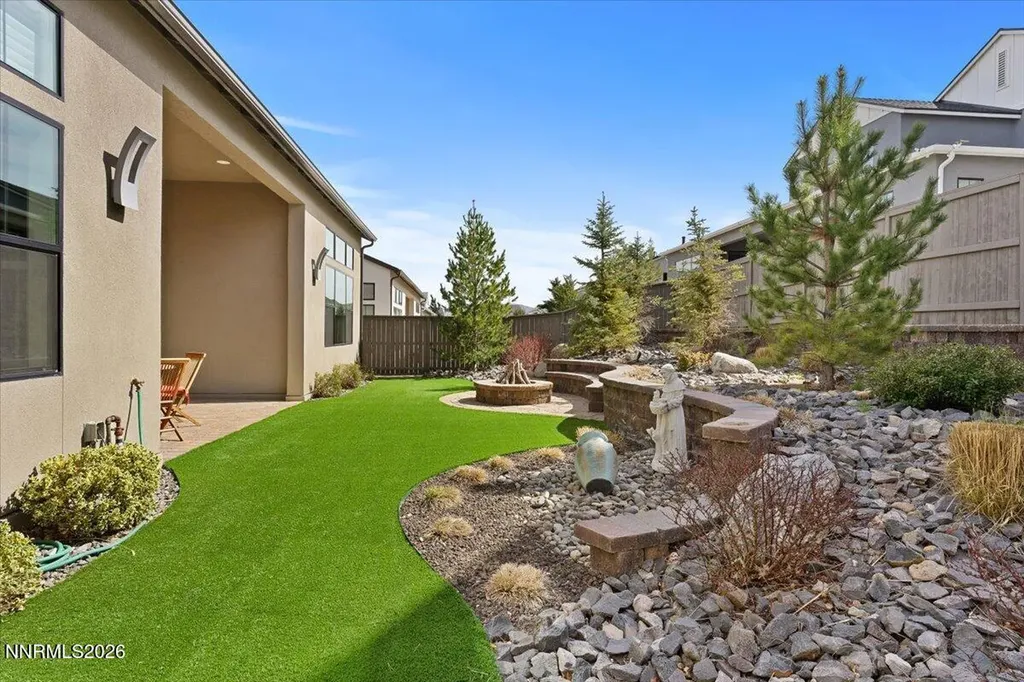 722 Pleasant Oak Reno NV 89511