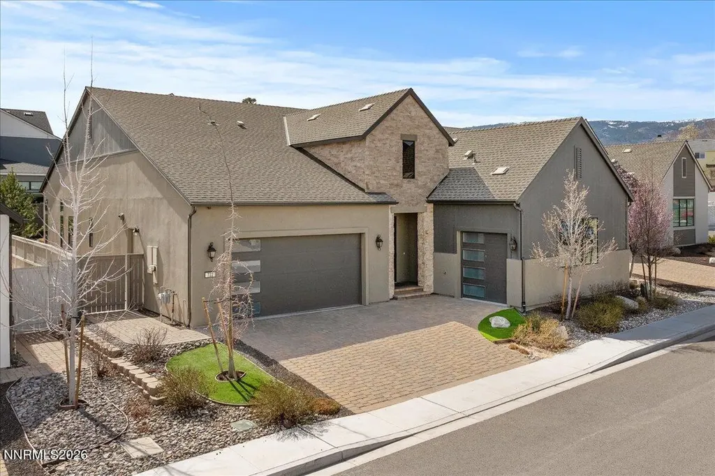 722 Pleasant Oak Reno NV 89511