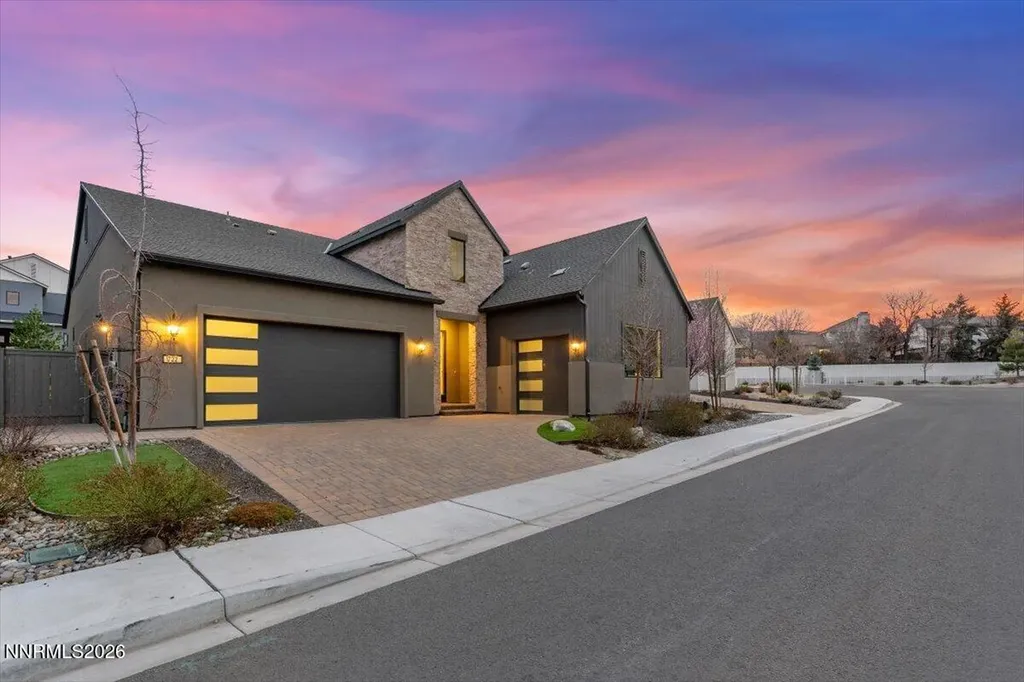 722 Pleasant Oak Reno NV 89511