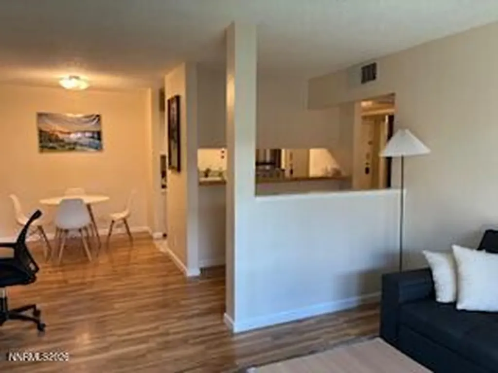 2955 Lakeside Reno NV 89509