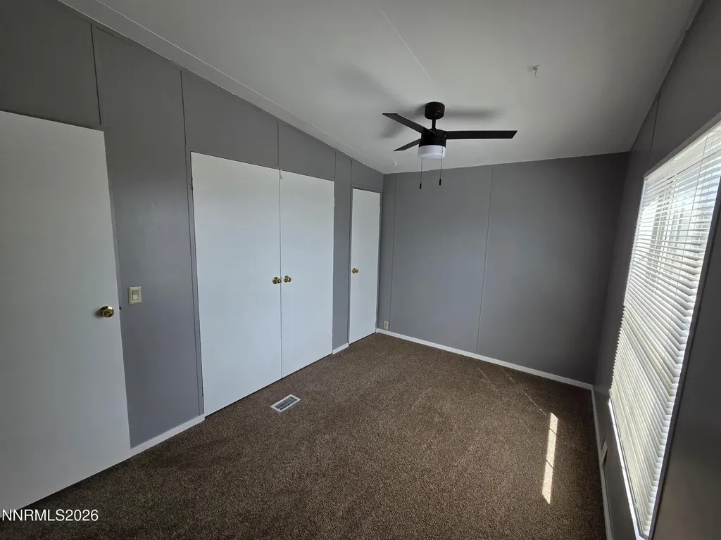 1160 8th Silver Springs NV 89429