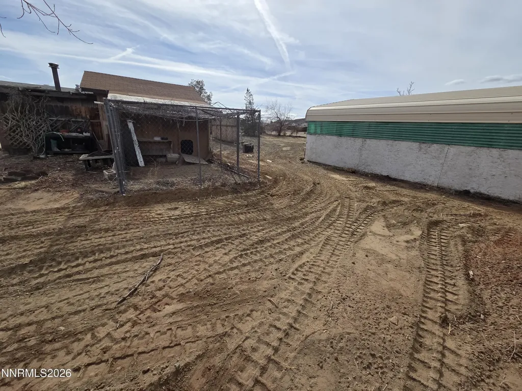 1160 8th Silver Springs NV 89429