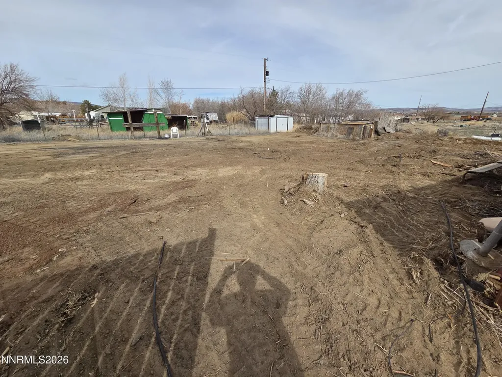 1160 8th Silver Springs NV 89429