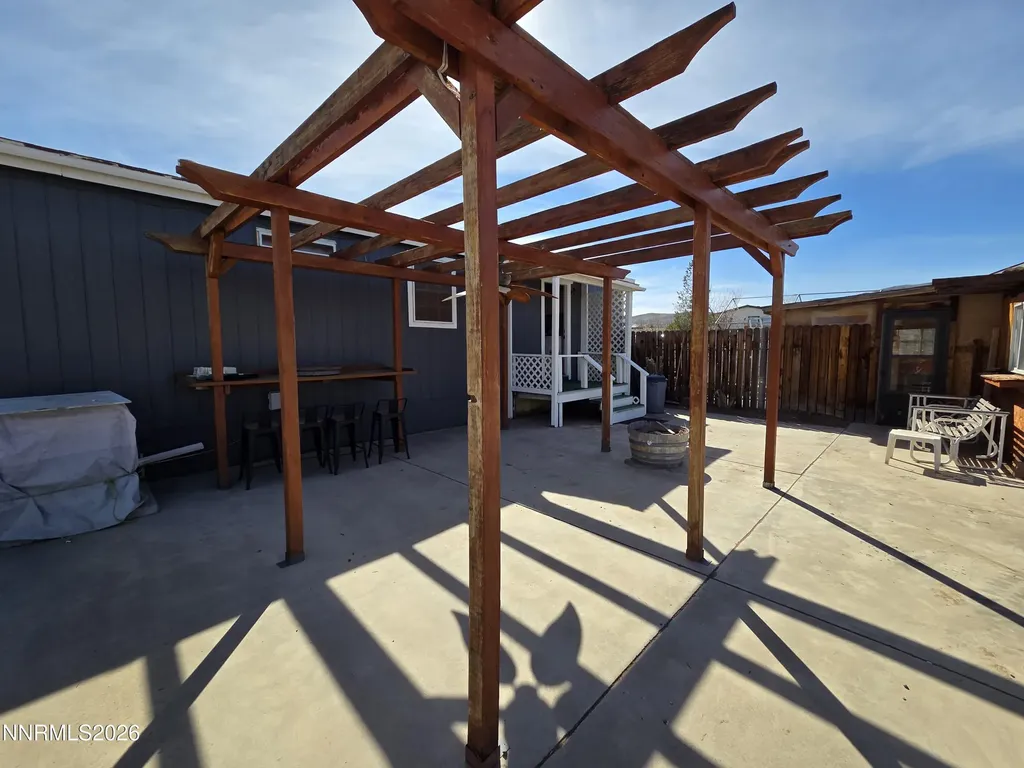 1160 8th Silver Springs NV 89429
