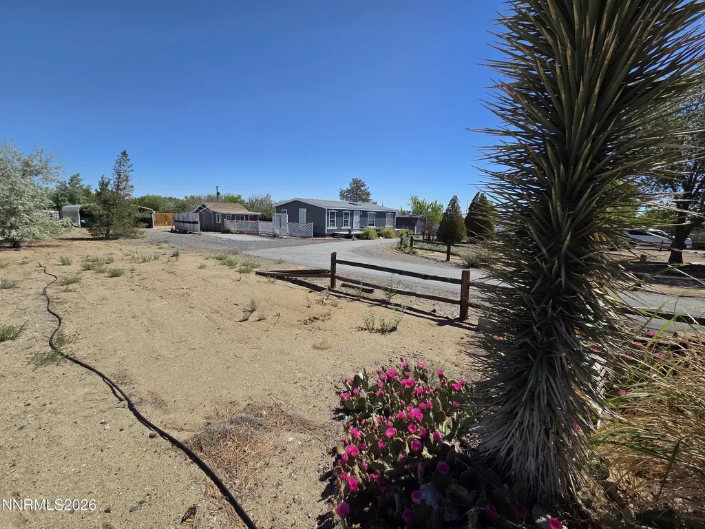 1160 8th Silver Springs NV 89429