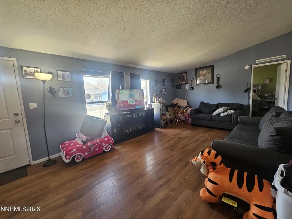 7661 Lytton Reno NV 89506