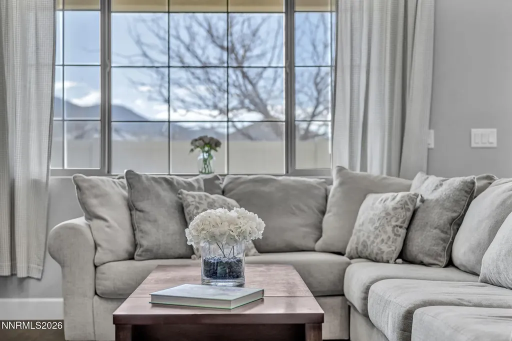 2426 Silver Maple Reno NV 89521