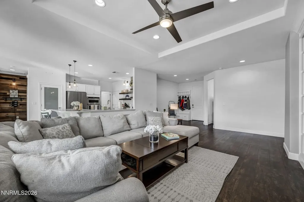 2426 Silver Maple Reno NV 89521