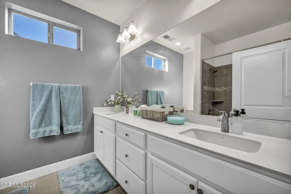 2426 Silver Maple Reno NV 89521