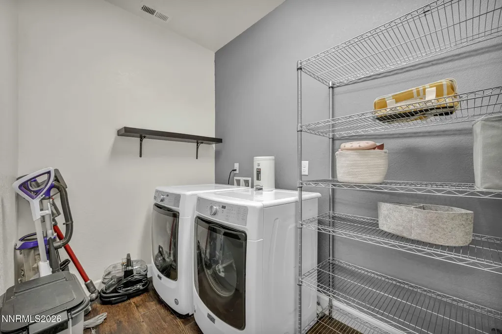 2426 Silver Maple Reno NV 89521