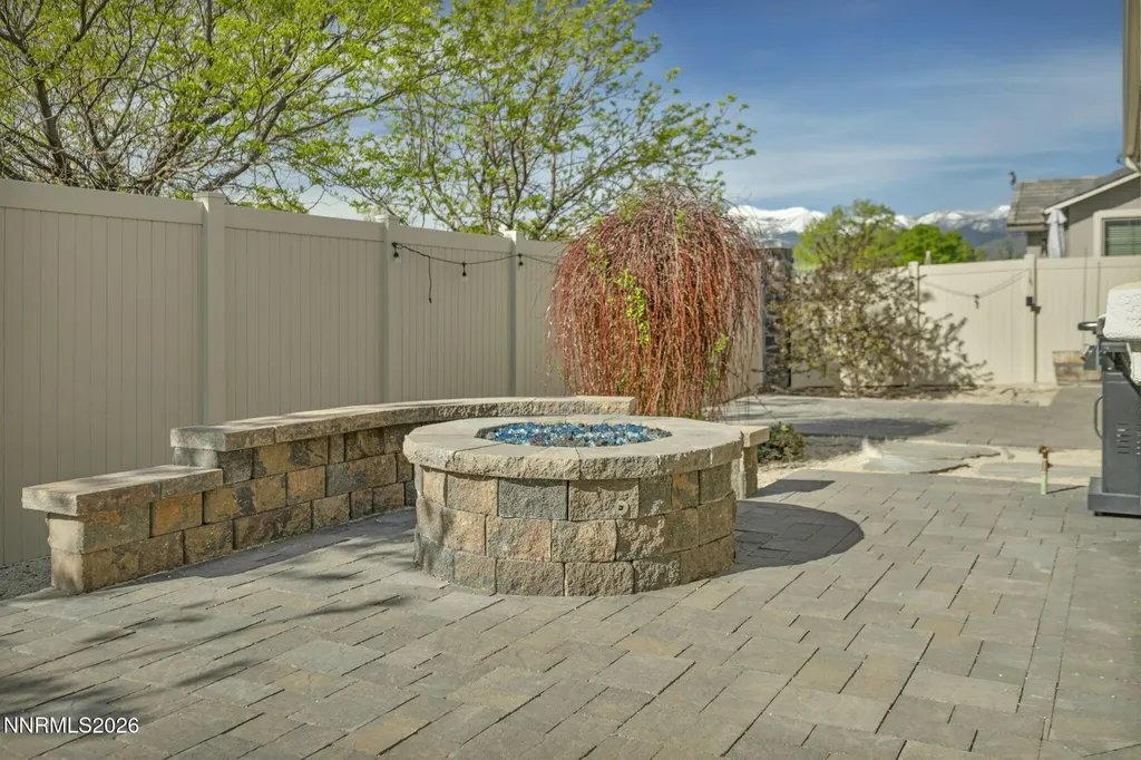 2426 Silver Maple Reno NV 89521