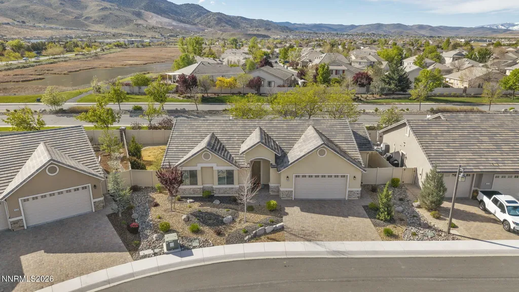 2426 Silver Maple Reno NV 89521