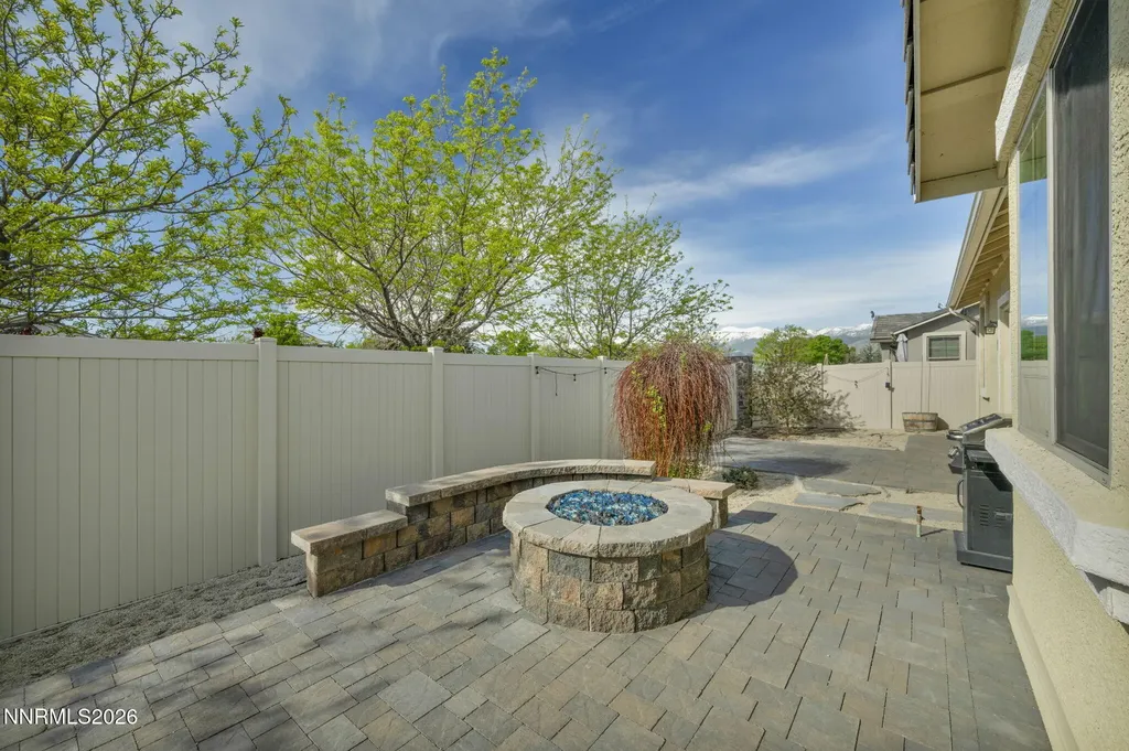 2426 Silver Maple Reno NV 89521