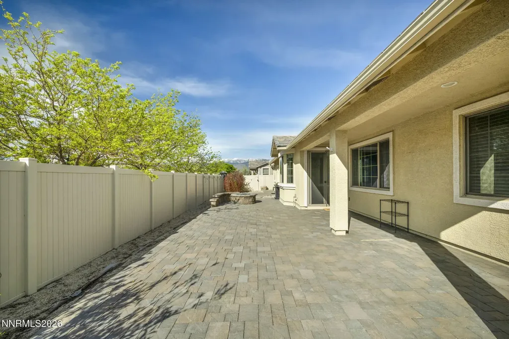 2426 Silver Maple Reno NV 89521