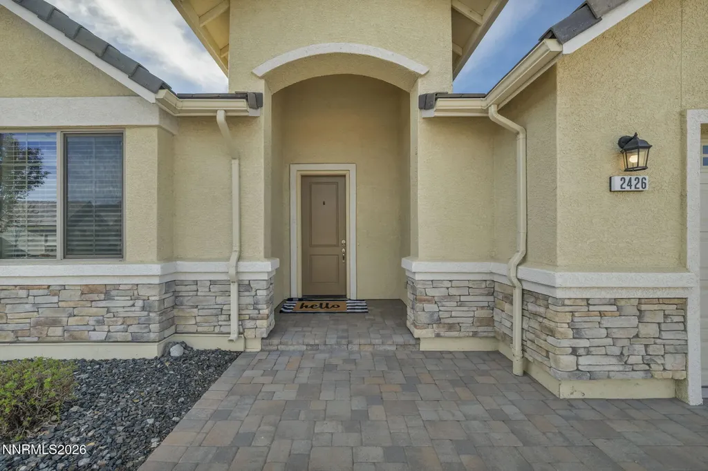 2426 Silver Maple Reno NV 89521