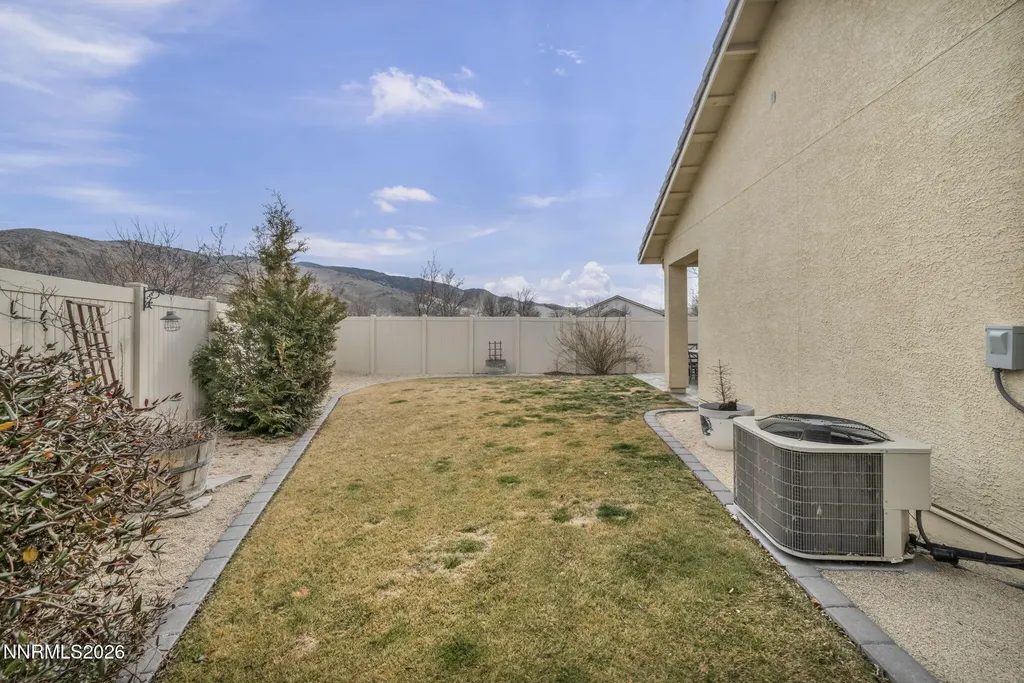 2426 Silver Maple Reno NV 89521