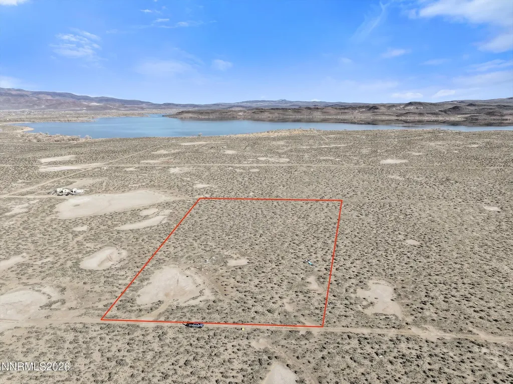 4150 2nd Silver Springs NV 89429