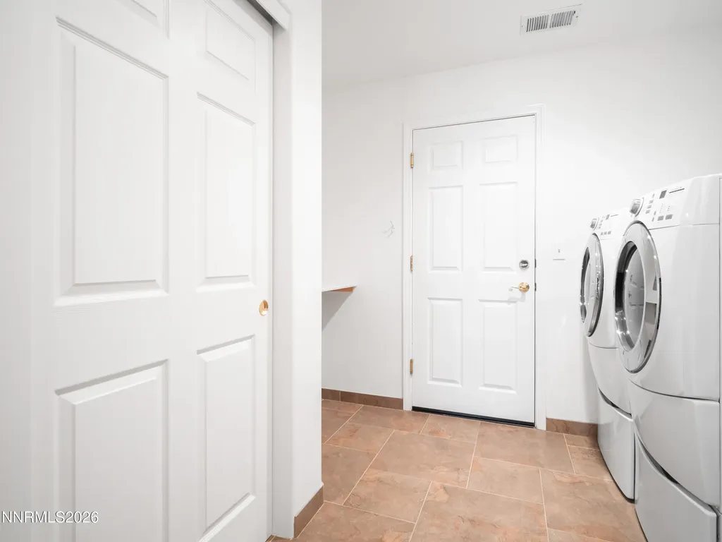 2953 San Mateo Minden NV 89423